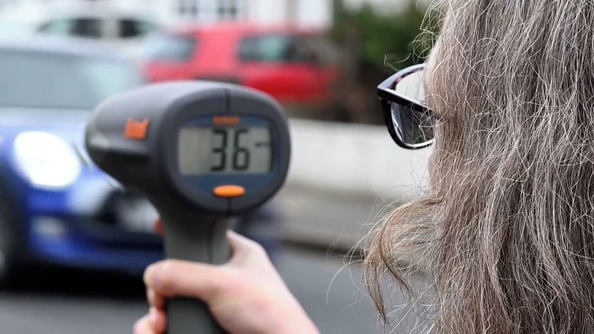 Manželé si stěžovali na silniční piráty, kvůli důkazům si pořídili vlastní radar